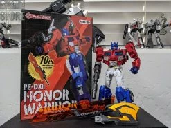 Perfect Effect PE-DX11 Honor Warrior Optimus Prime -Action Figure Shop 066ffb4016