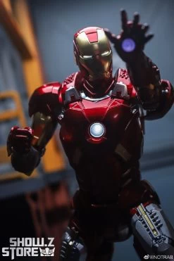 Eastern Model 1/9 Iron Man Mark 7 Model Kit -Action Figure Shop 130f29e296