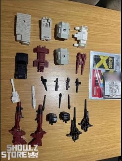 4th Party Transformers G1 Metroplex -Action Figure Shop 146893fe52