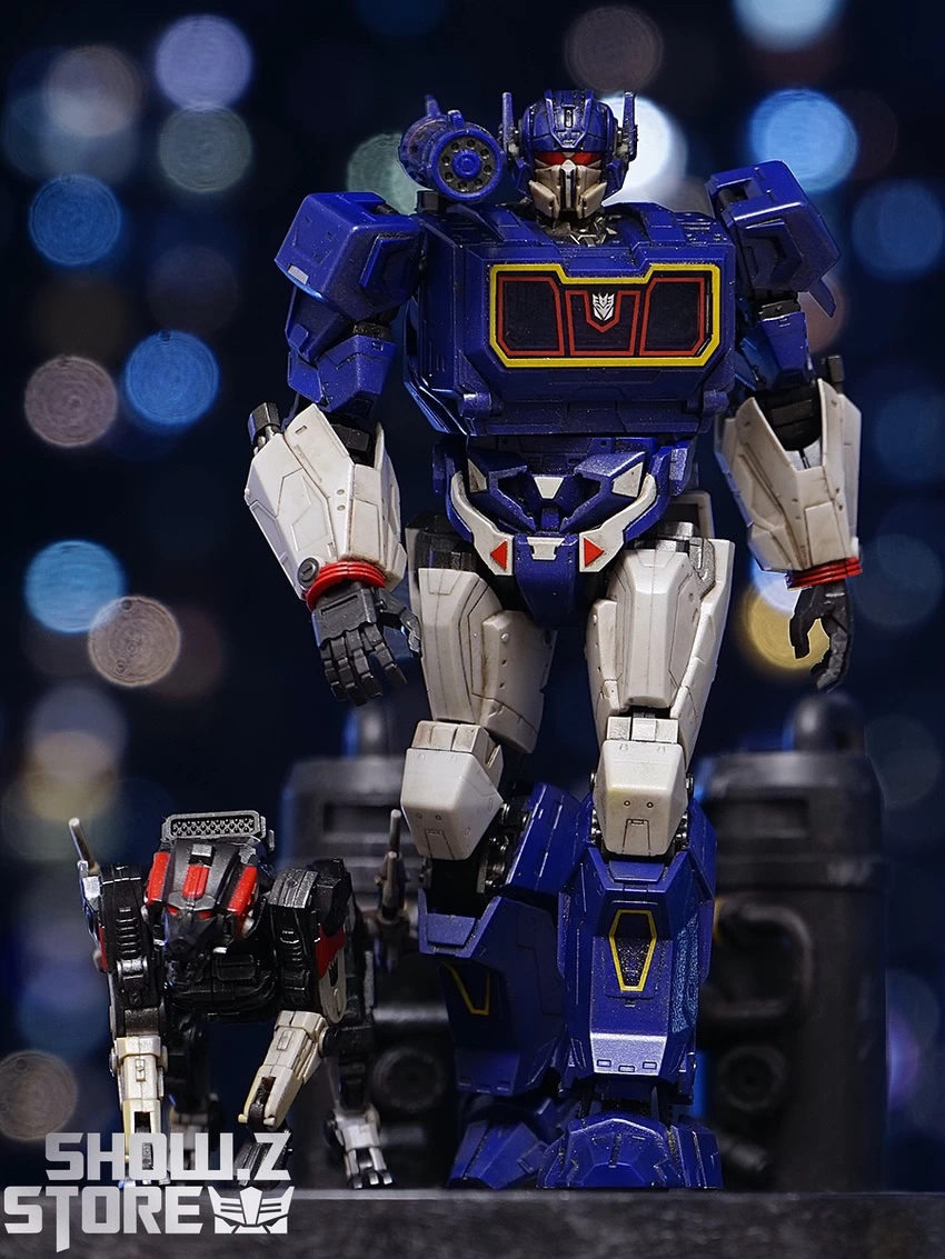 Trumpeter Transformers Soundwave Smart Model Kit 7 Trumpeter Transformers Soundwave Smart Model Kit - Image 5