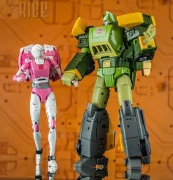 Fanstoys FT-24 Rouge Arcee 31 Fanstoys FT-24 Rouge Arcee -Action Figure Shop 1d71d5f3ee