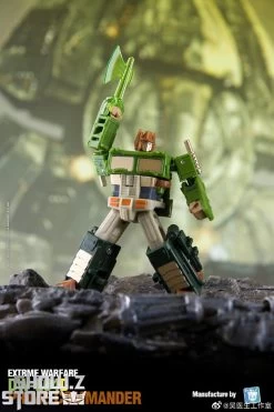 Dr.Wu DW-E04D Prime Commander Optimus Prime W/ Trailer -Action Figure Shop 2a8906c326