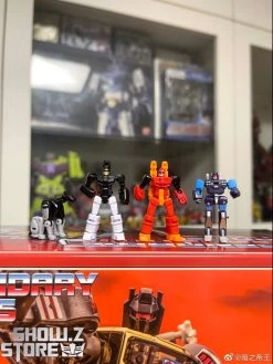 NewAge H43B Uriel Cyclonus Shattered Glass Version -Action Figure Shop 30dd45cd90