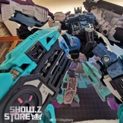 Mastermind Creations R-17 Carnifex Overlord -Action Figure Shop 3618420857