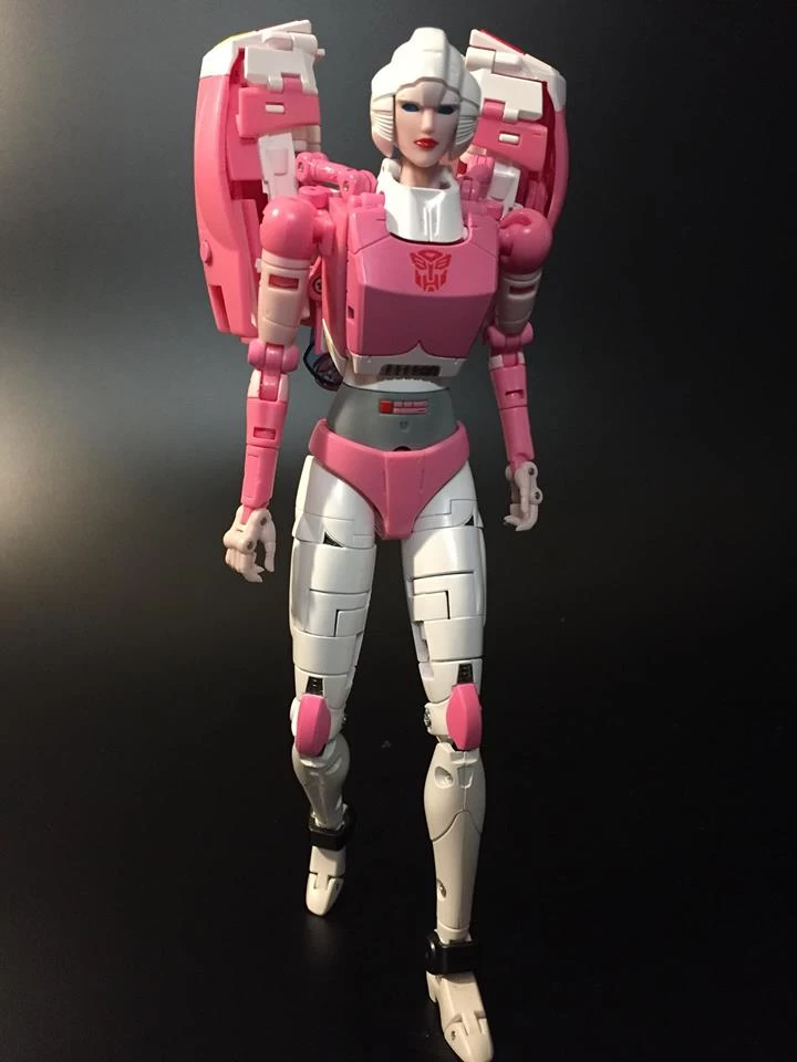Fanstoys FT-24 Rouge Arcee 6 Fanstoys FT-24 Rouge Arcee - Image 4