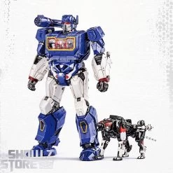 Trumpeter Transformers Soundwave Smart Model Kit