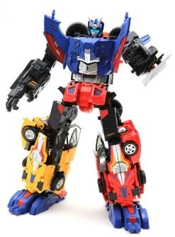 TFC Toys Trinity Force Road Caesar Set Of 3 Figures -Action Figure Shop 4fca204660