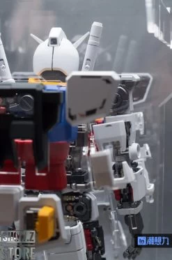 Inforce RX-78-2 Gundam Internal Structure Showcase Display -Action Figure Shop 520ad45527