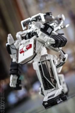 Takara MP-42 Masterpiece Cordon Diaclone Sunstreaker -Action Figure Shop 6af351c18f