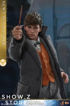 [Pre-Order] Hot Toys HT 1/6 Newt Scamander MMS512 Fantastic Beasts: The Crimes Of Grindelwald -Action Figure Shop 71abb51698