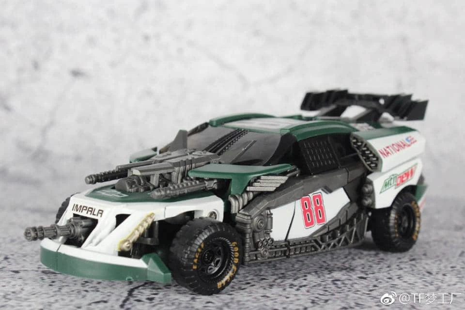 TF Dream Factory GOD-07 Roadbuster Wrecker 7 TF Dream Factory GOD-07 Roadbuster Wrecker - Image 5