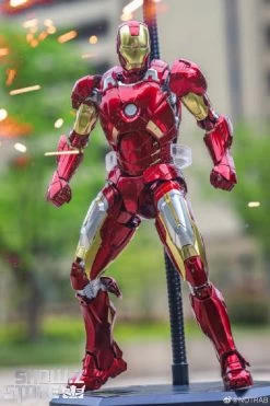 Eastern Model 1/9 Iron Man Mark 7 Model Kit -Action Figure Shop 83ee3c38a3