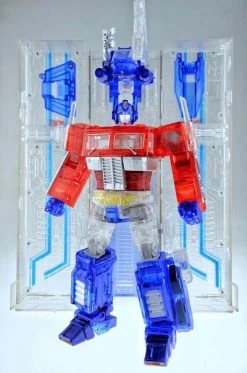 4th Party MP10C Optimus Prime Clear Version /w Trailer -Action Figure Shop 84f785d9d1