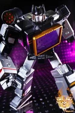 Toy House Factory THF-01B Soundblaster Soundwave MP-13B -Action Figure Shop 89592a48a6