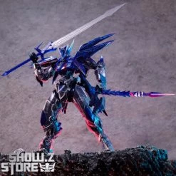 Strange Work 1/20 Frosty Cat Model Kit Clear Version