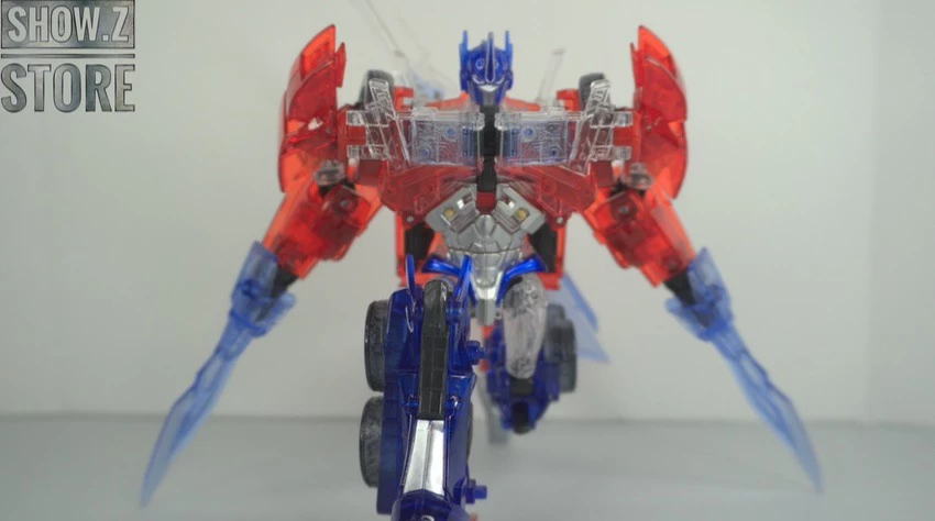 APC Toys APC-001 Attack Prime TFP Optimus Prime Clear Version W/ Black Wheels 4 APC Toys APC-001 Attack Prime TFP Optimus Prime Clear Version W/ Black Wheels - Image 2
