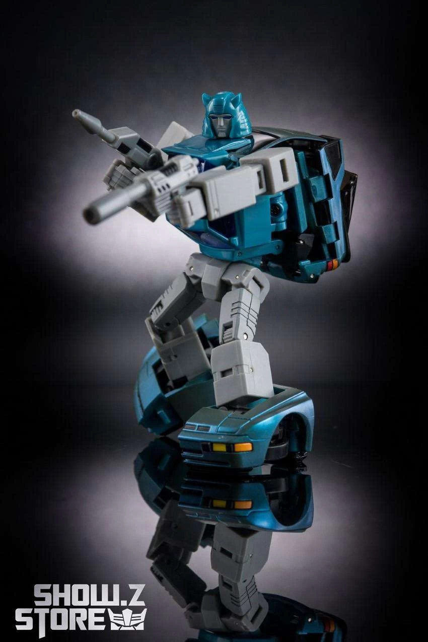 XTransbots MM-10T Tap In Cliffjumper Botcon Version 7 XTransbots MM-10T Tap In Cliffjumper Botcon Version - Image 5