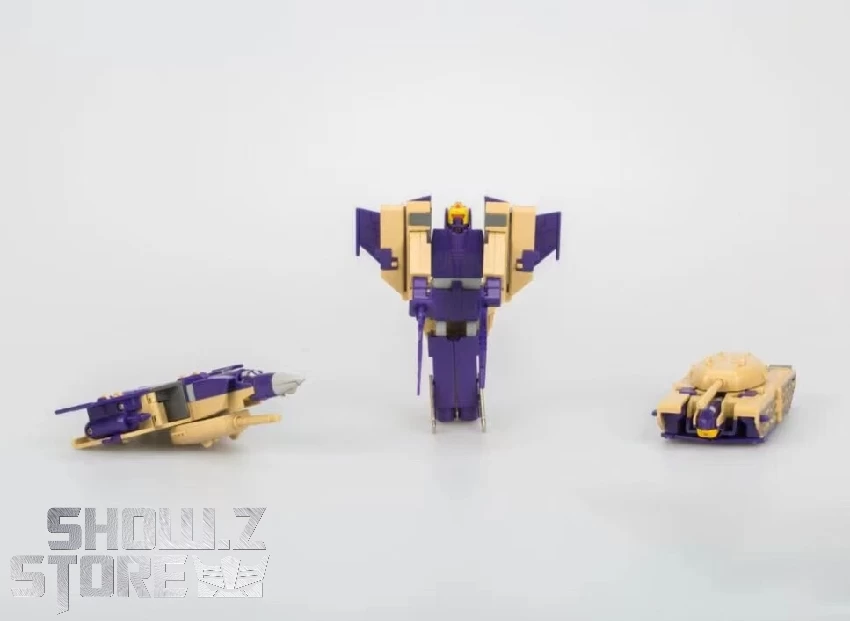 4th Party Transformers G1 Thunderbolt Blitzwing 4 4th Party Transformers G1 Thunderbolt Blitzwing - Image 2
