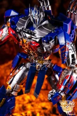 AlienAttack Toys AAT A-01CC Optimus Prime -Action Figure Shop b530d8ee69