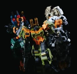 Iron Factory IF-EX24X War Giant Catastrophe Bruticus TF2000 Color Scheme Version -Action Figure Shop ce76687e47