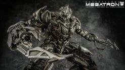 TF Dream Factory GOD-11S Megatron Battle Damaged Version -Action Figure Shop d853392bcc