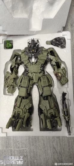 Unique Toys R-05 Desperado Megatron Original Version -Action Figure Shop d93ac5ac8c