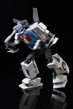 Takara MP-20+ Wheeljack Anime Color -Action Figure Shop e4a2bb5ea8