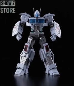 Flame Toys Furai Model Ultra Magnus Model Kit IDW Version -Action Figure Shop f473cbc015