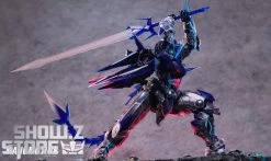 Strange Work 1/20 Frosty Cat Model Kit Clear Version -Action Figure Shop fe253adf3a